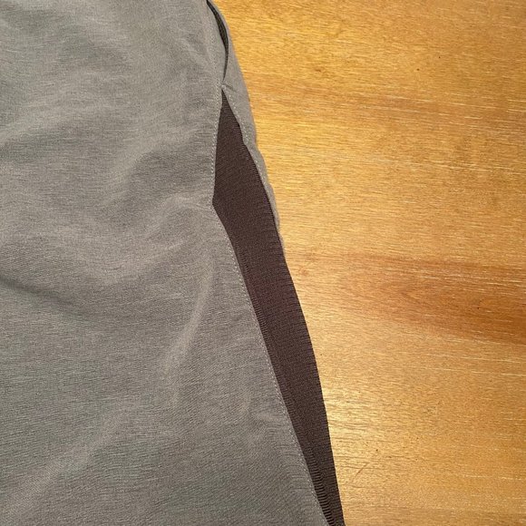 Nike Mens Dri-Fit Gray Shorts size XL - Picture 5 of 9